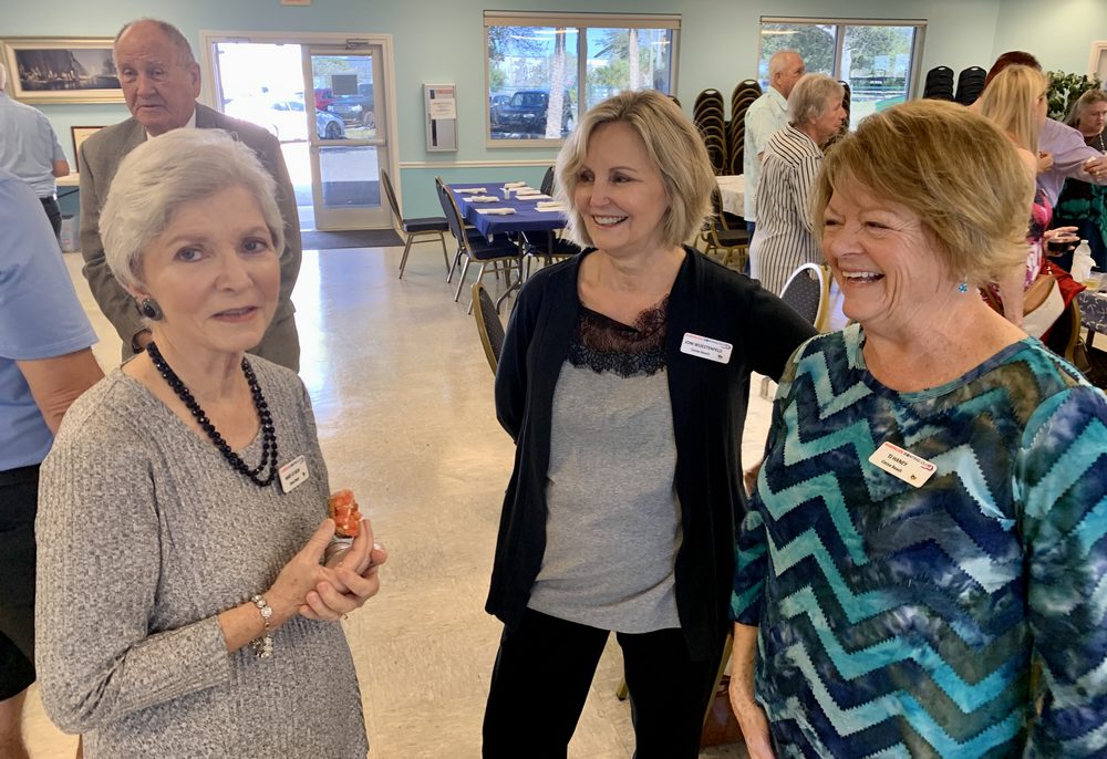 Social before meeting